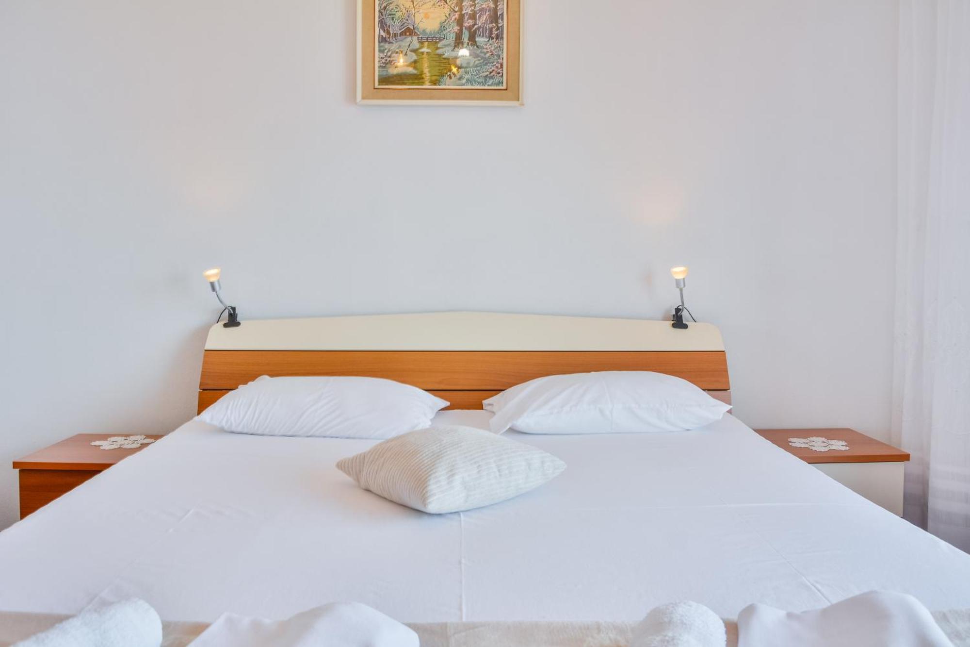 Apartment Luca Senj  Buitenkant foto