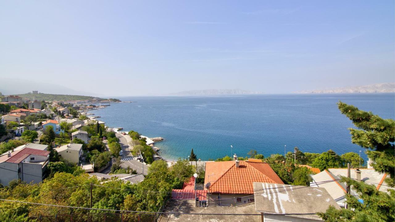 Apartment Luca Senj  Buitenkant foto