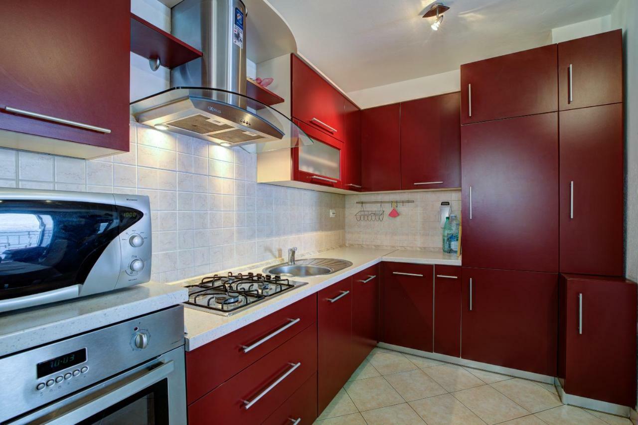 Apartment Luca Senj  Buitenkant foto