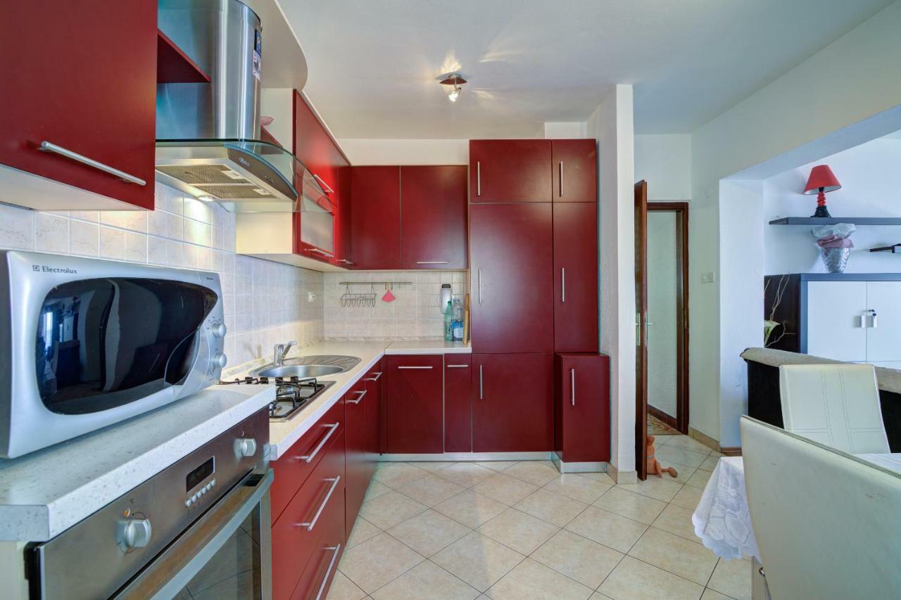 Apartment Luca Senj  Buitenkant foto